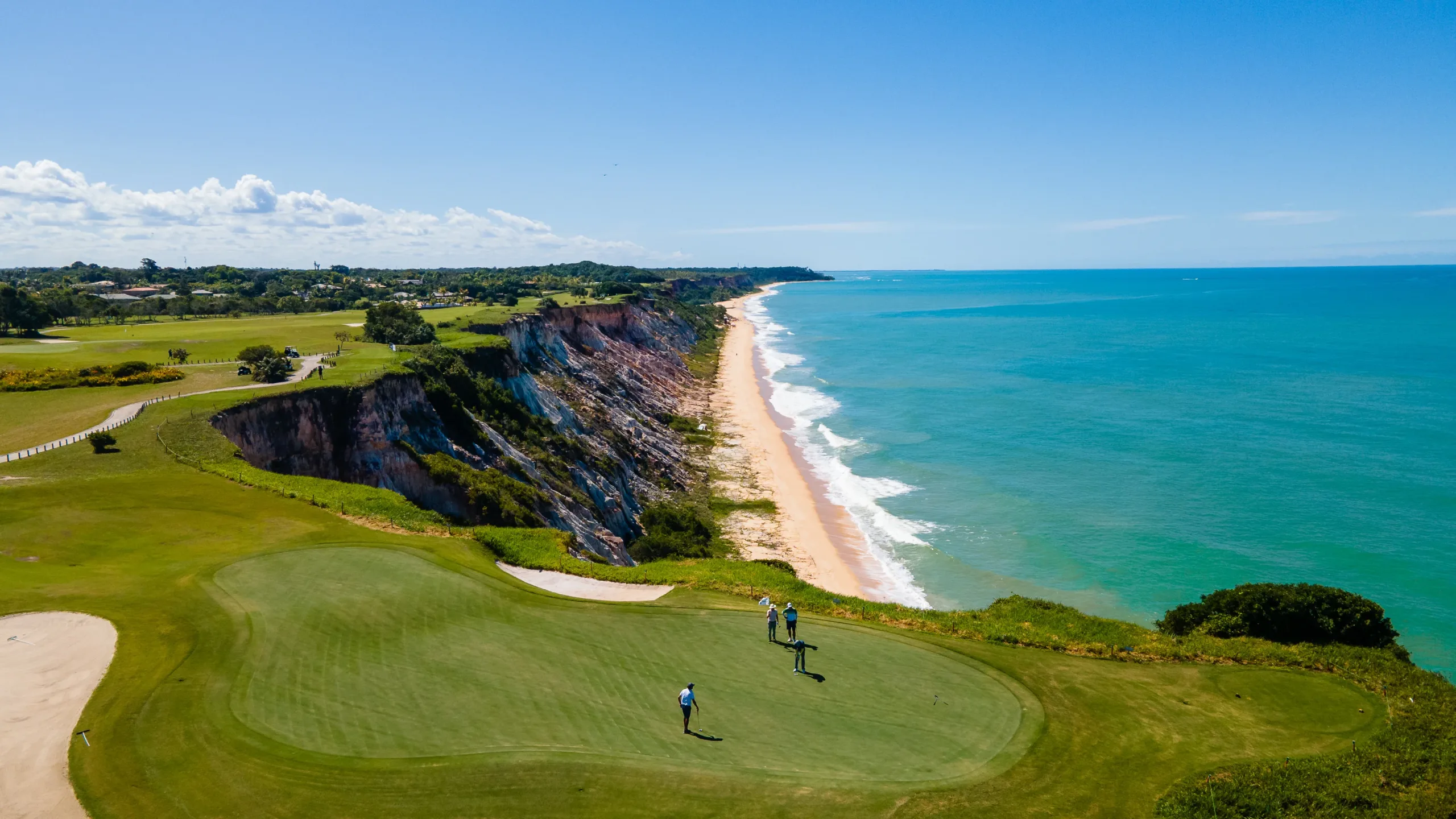 Frota de Golf Carts no Terravista Trancoso