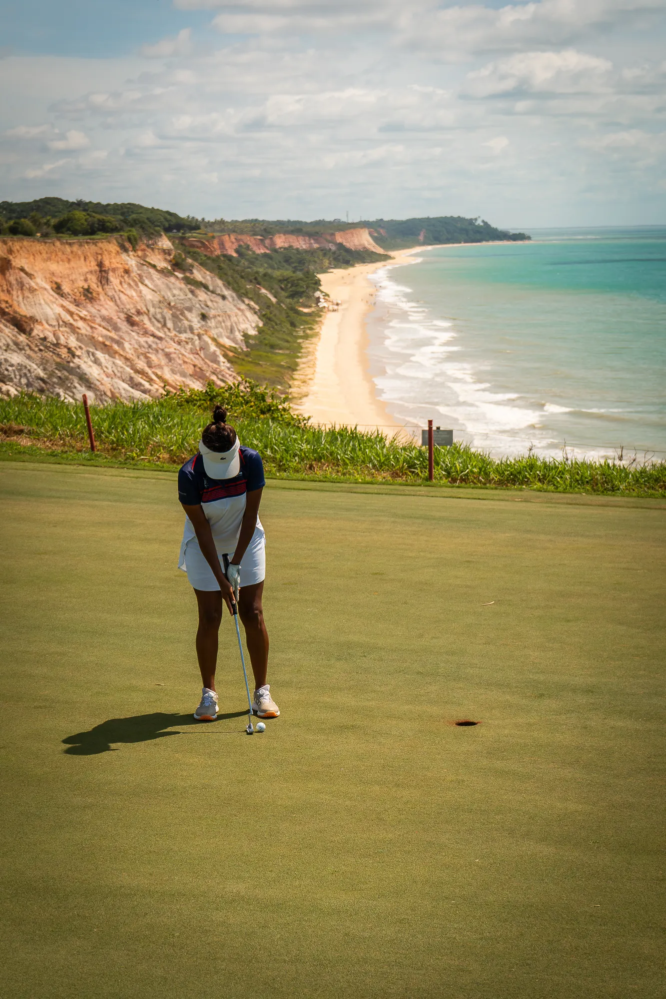Prática de golfe e instrução no Terravista Golf Course