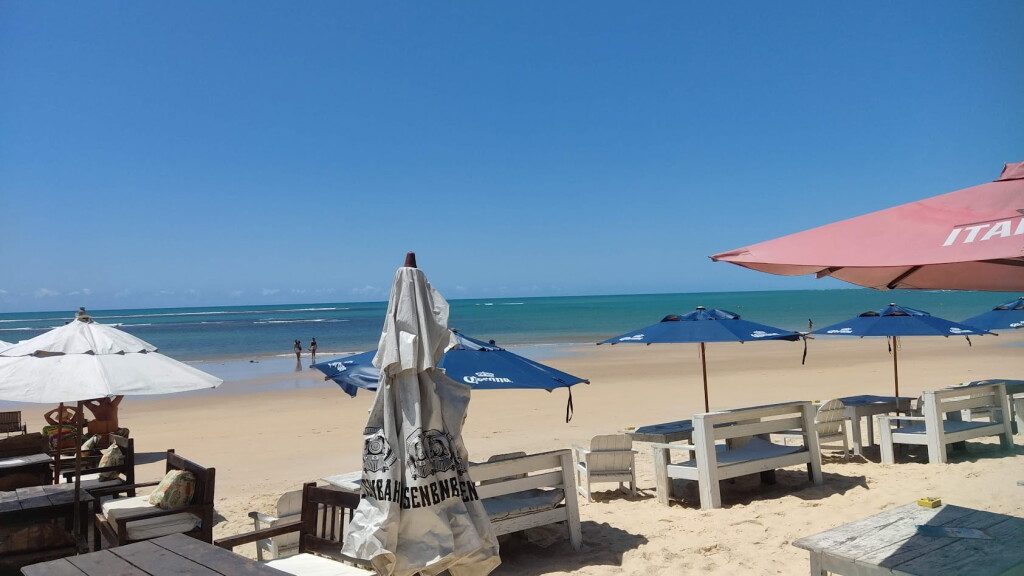 paraia dos coqueiros trancoso